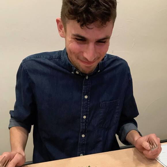 Meet your Posher, Alex - Picture 1 of 1